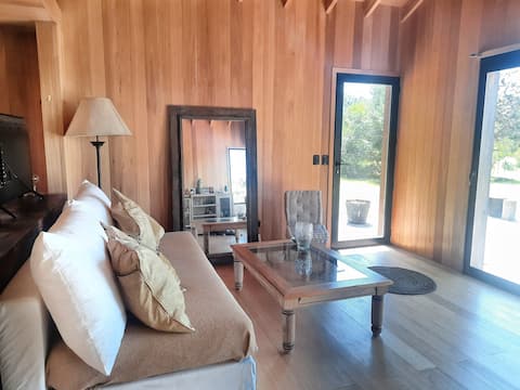 Airbnb con mejor rendimiento: Cozy comfortable cottage en El Chorro