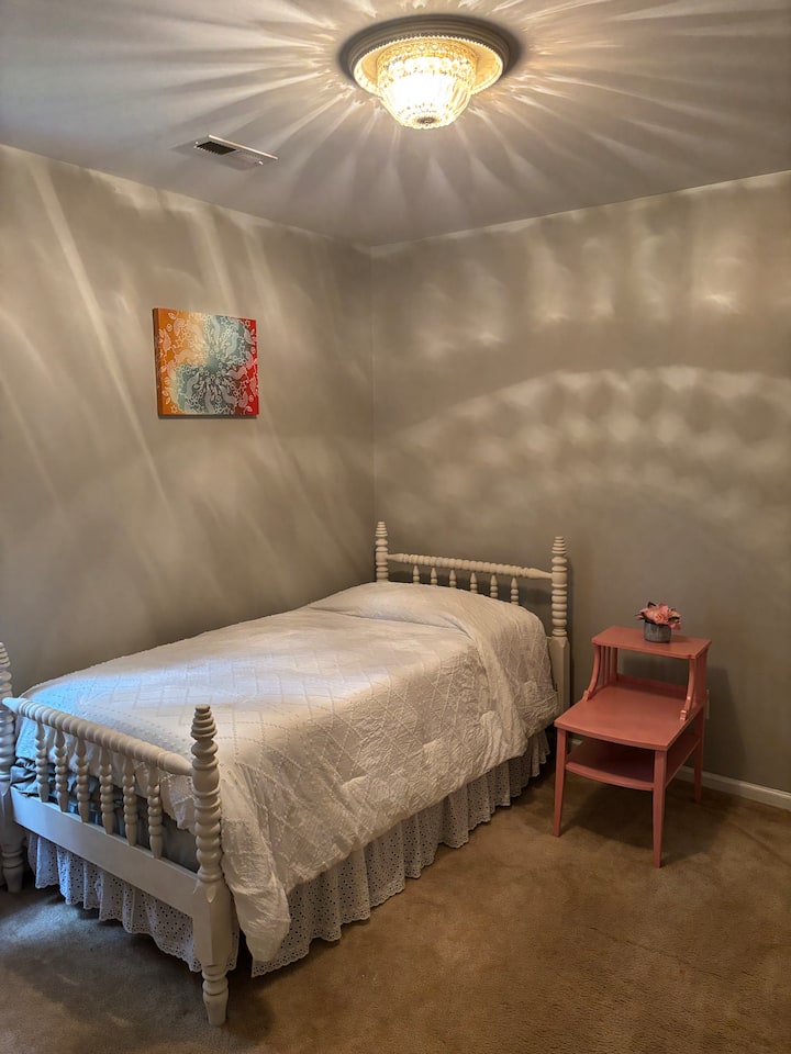 საძინებელი 3