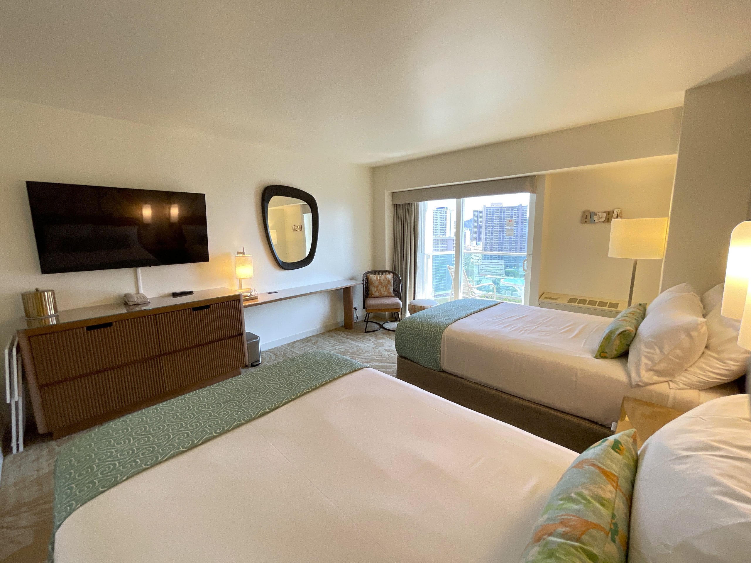 Hotel in Honolulu · ★4.7 · 1 bedroom · 2 beds · 1 private bath - Image 5