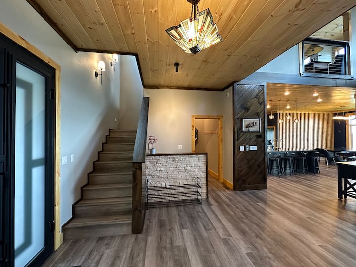Oslo Mountainside Retreat/ Hot Tub/view/ Sleeps 24 - Jasper, AR