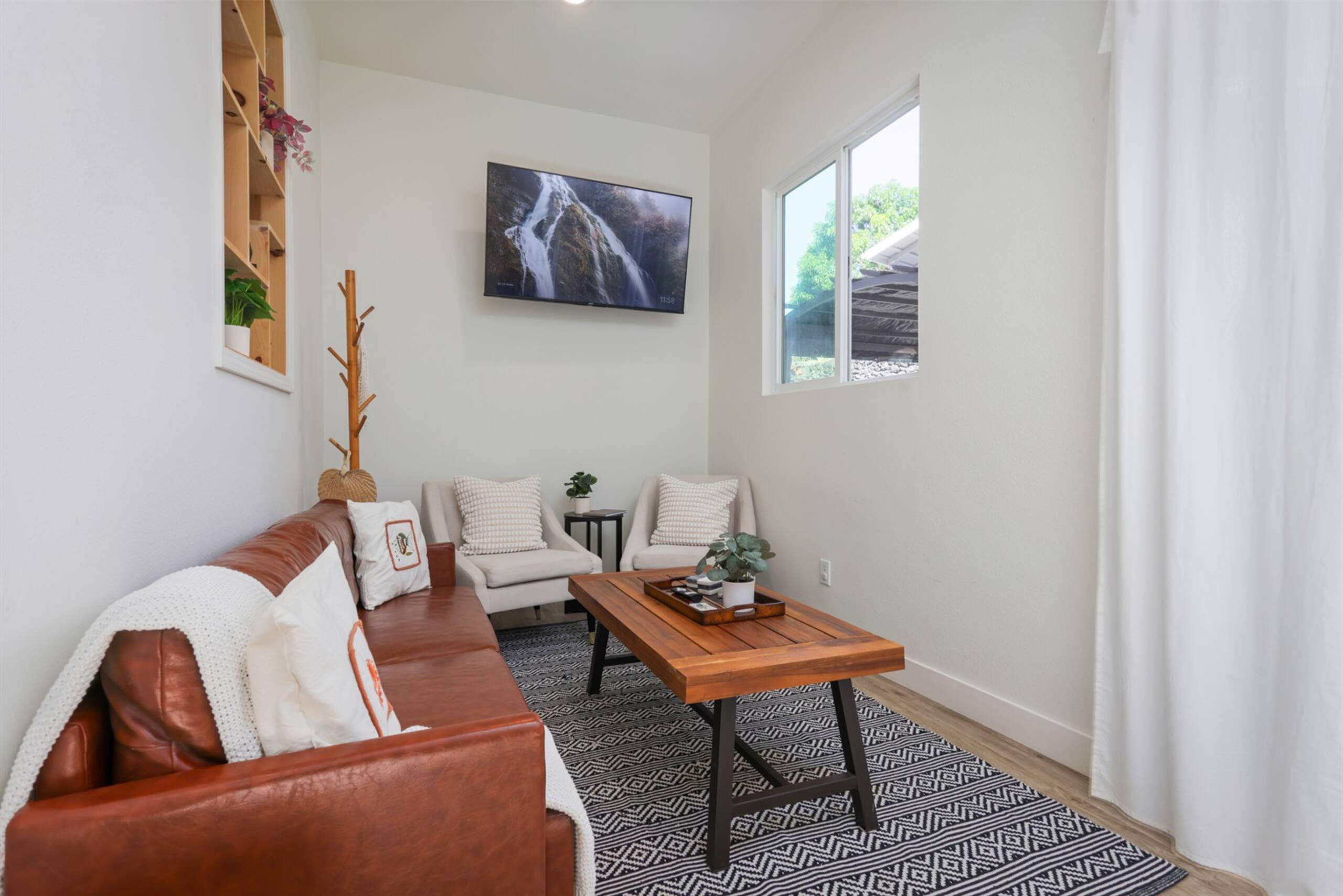 Guesthouse in Kailua-Kona · ★4.81 · 2 bedrooms · 3 beds · 1 private bath - Image 17