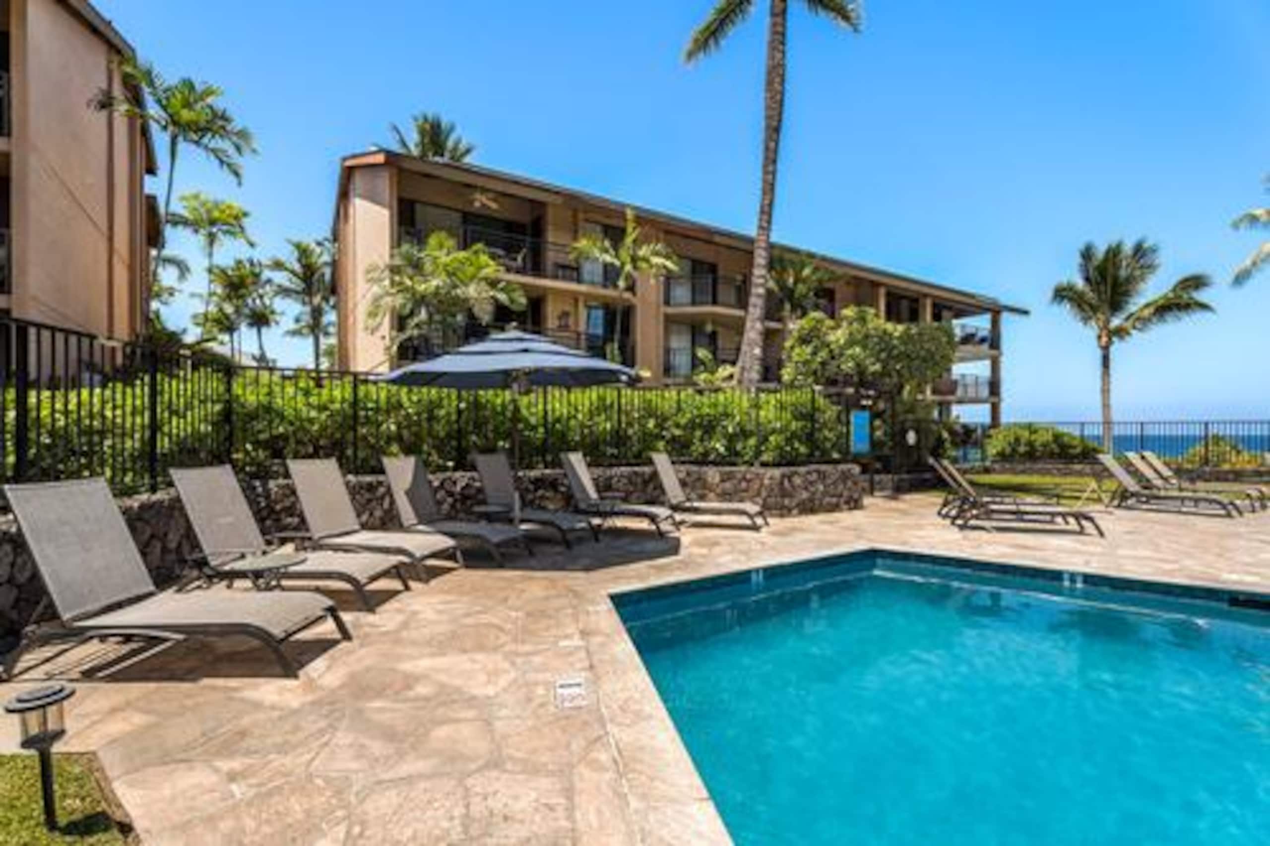 Condo in Kailua-Kona · ★4.97 · 1 bedroom · 2 beds · 1 bath - Image 19