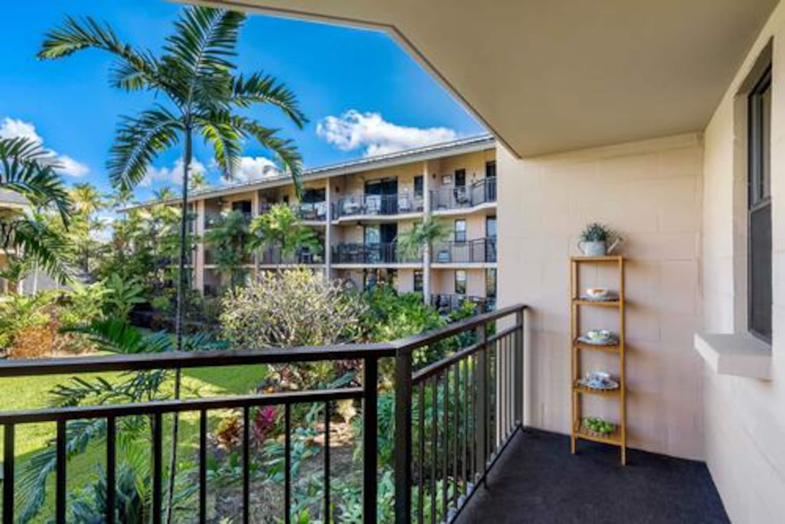 Condo in Kailua-Kona · ★4.97 · 1 bedroom · 2 beds · 1 bath - Image 12