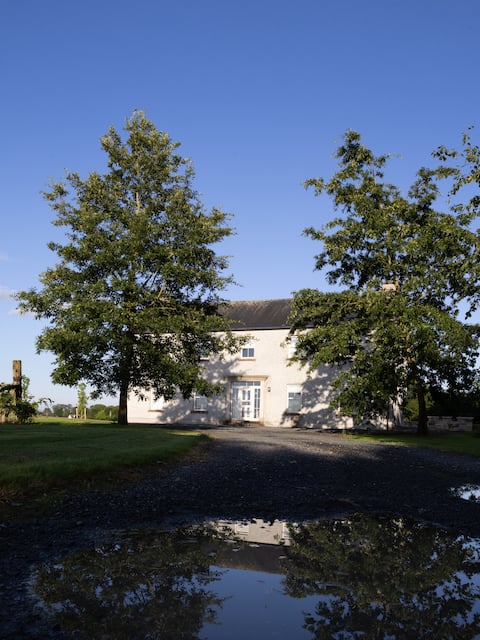 Castán House - 30 minutes to Dublin Airport