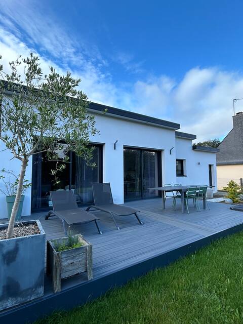 Maison moderne au calme