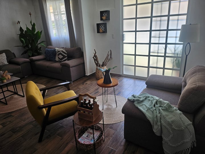 Casa 8, Moderna Y Espaciosa, Con Alberca. - Ixtapa Zihuatanejo