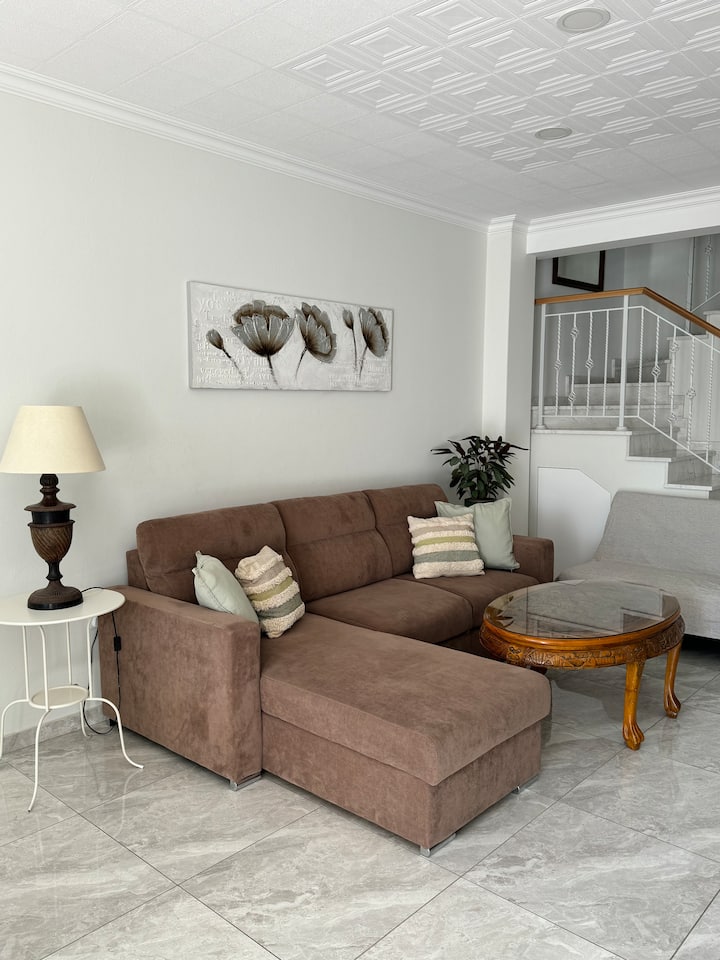 Seaside Serenity Villa - Larnaca