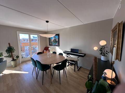 Top performing Airbnb: Cozy apartment with parking in Bjerke