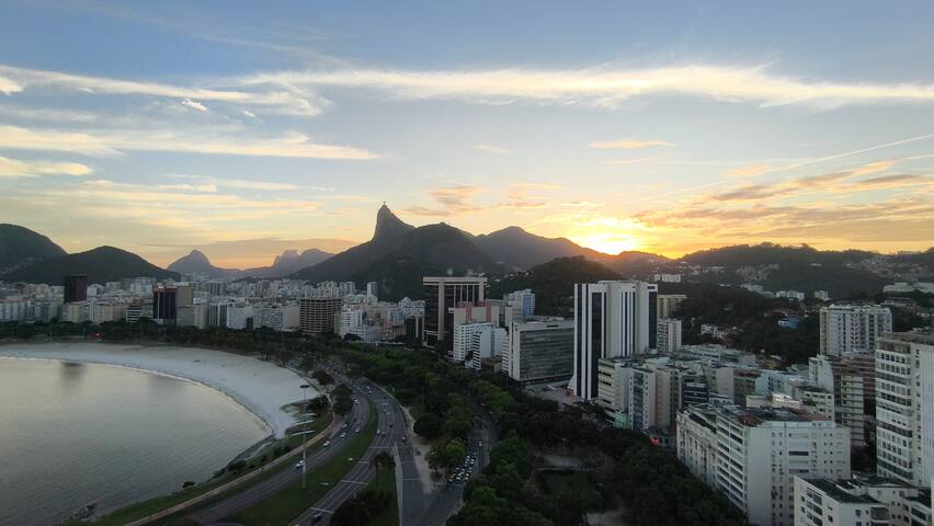 Linda vista para praia e Cristo! gallery image 2