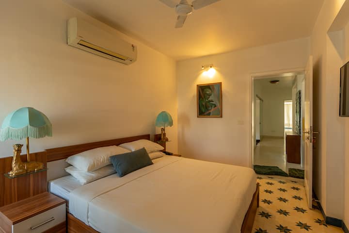 Bedroom 3 image 1