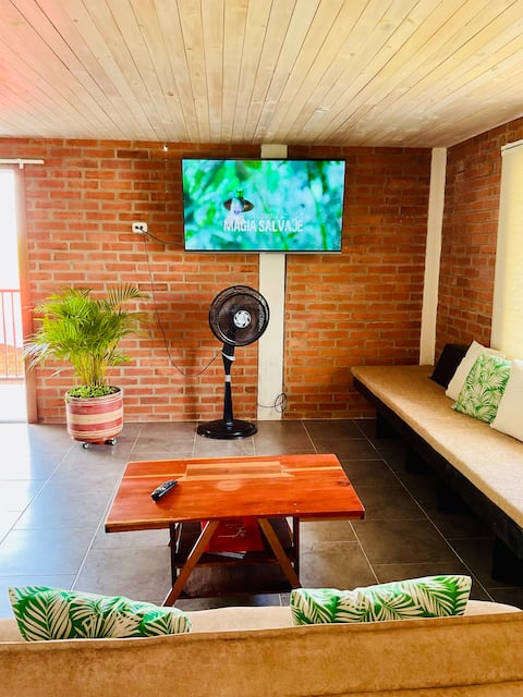 Top Airbnb: La Giralda · Rest Surrounded by Nature in Calima
