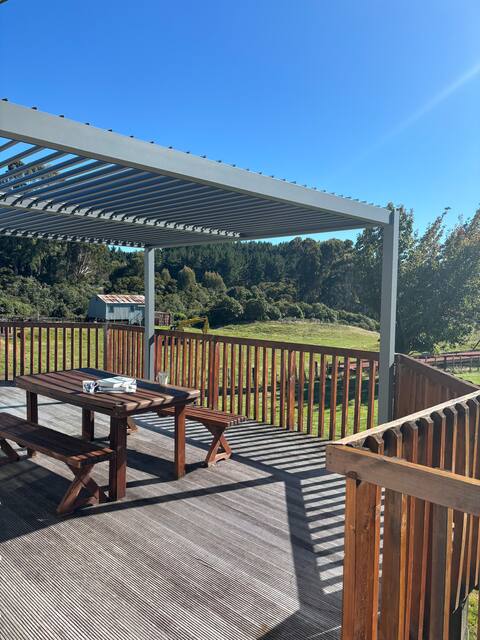 Cul-de-sac Retreat in Omori 
(1 hr from Taupō)