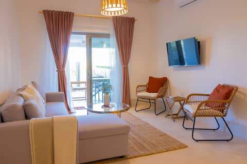 Successful Airbnb property: In Vinícola Parvada/Hotel-type service. in Parras