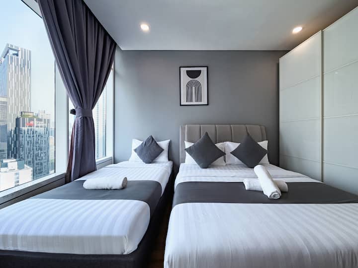3 Mins Walk To Klcc, 3 Bedroom Apartment @ Wakely - Kuala Lumpur