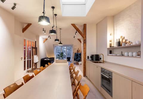 Space for friends, conviviality and relaxation