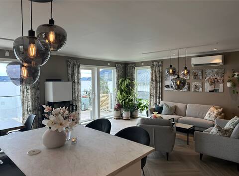 Top Airbnb: Roof terrace dream by the fjord in Heimdal