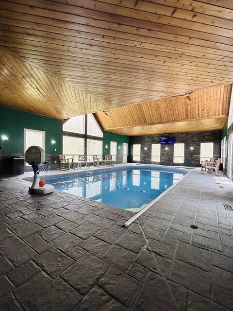 #Private Indoor Pool # Sleeps 27