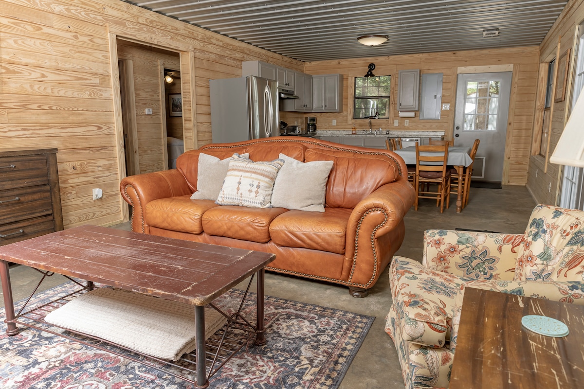 The Landings at Sardis Lake- Cabin #1 - Image 2