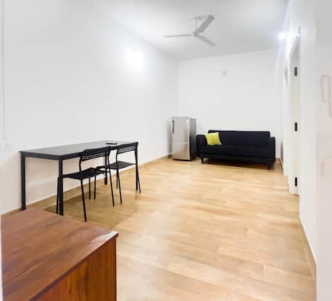 Classic 1BHK AC | The Pinnacle - Electronic City