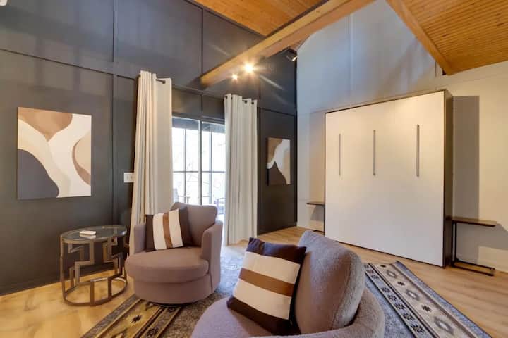 The White River Cabin - Siloam Springs, AR