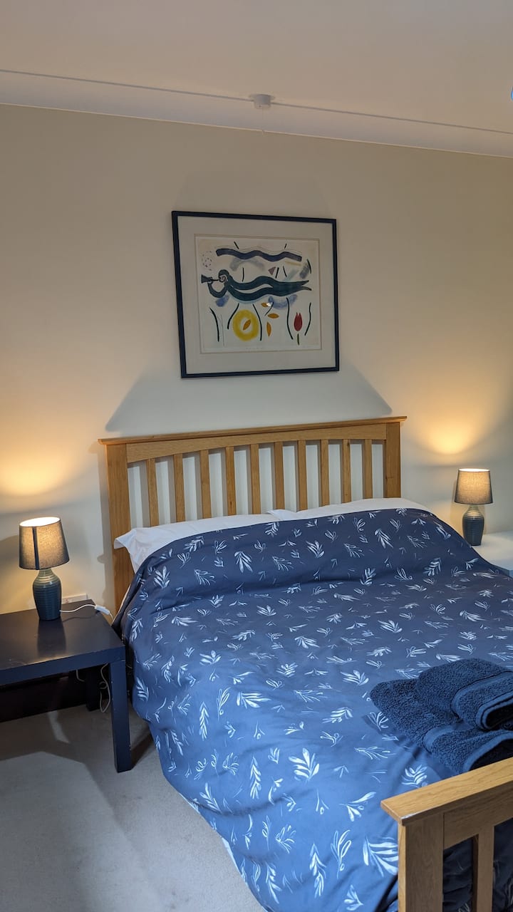 საძინებელი 1