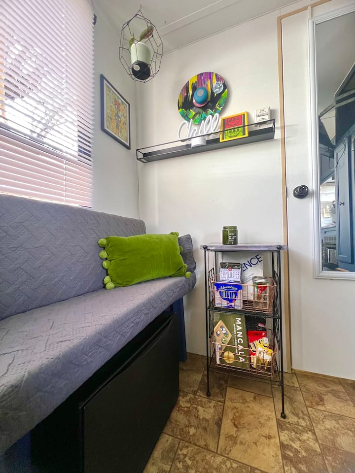 Artsy Spunk Tiny Home “Camper” Pet Friendly - Moreno Valley, CA