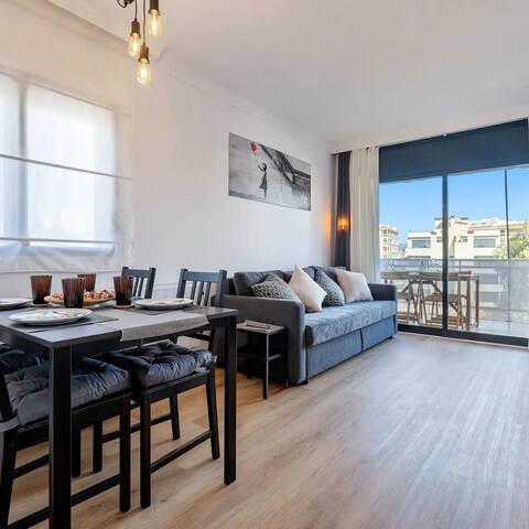 Top Airbnb: Apartment in Cambrils Puerto. in Cambrils