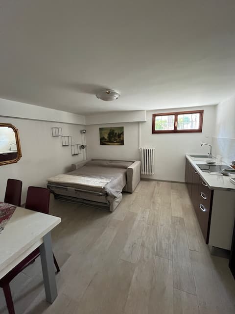Studio apartment Autodromo Imola