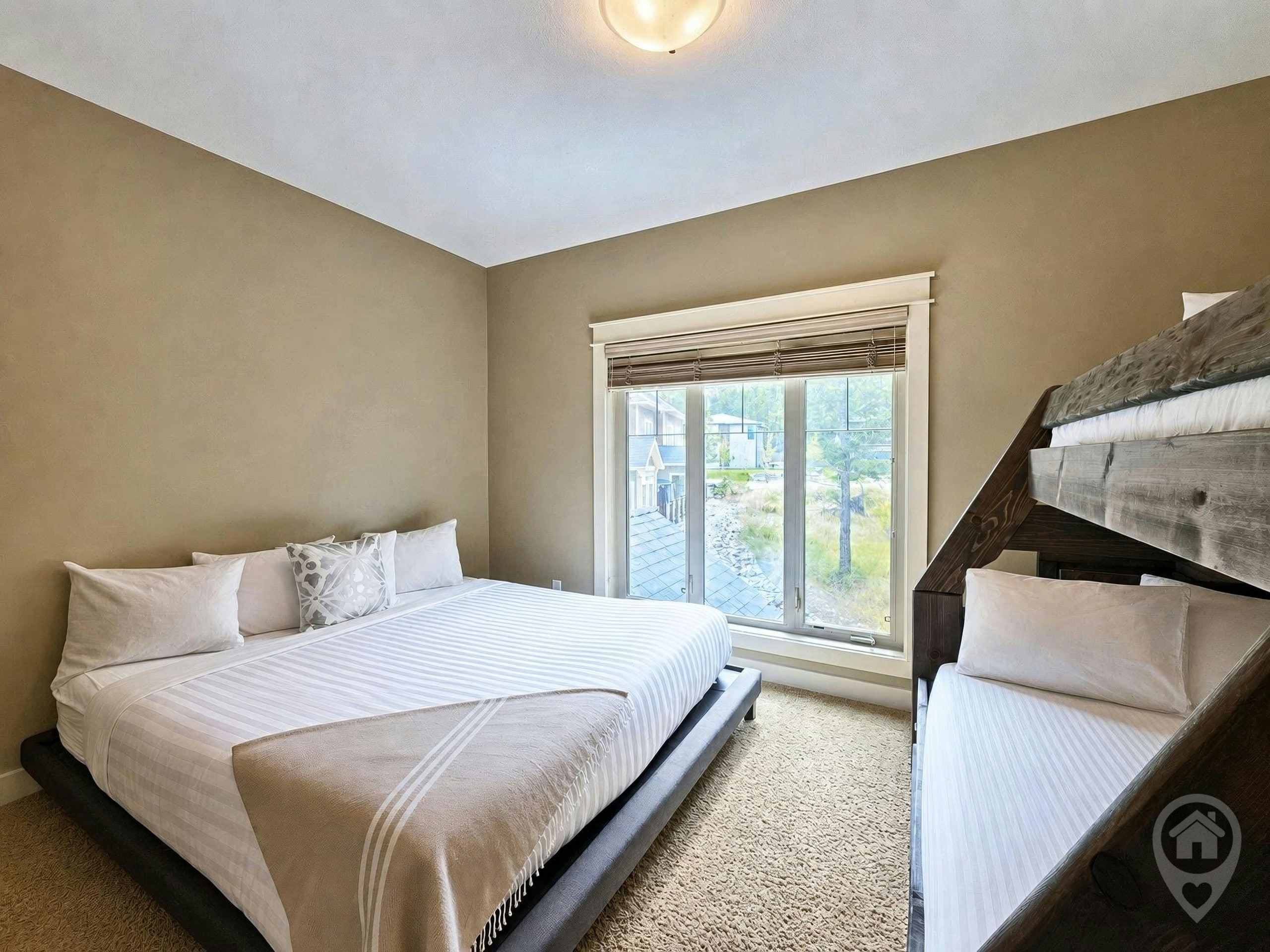 Mountain View Home | Pet Friendly | AC - Photo 15