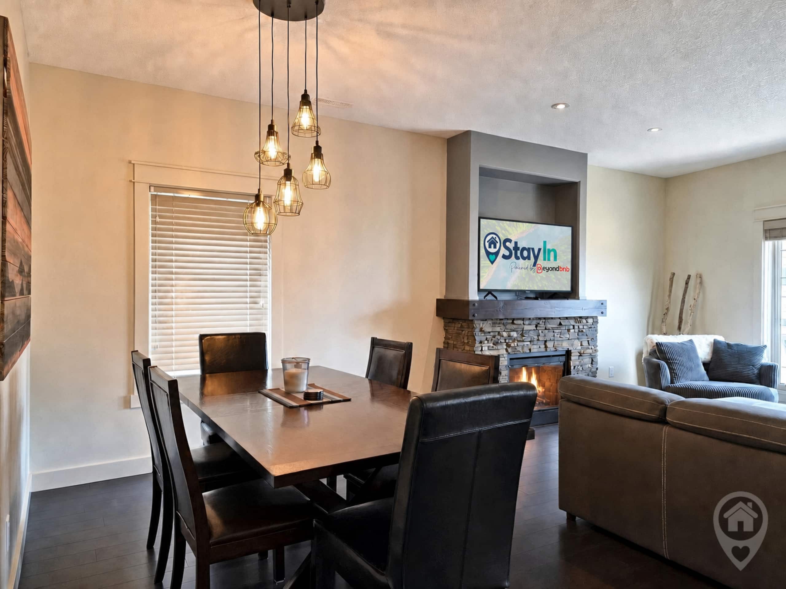 Mountain View Home | Pet Friendly | AC - Photo 11