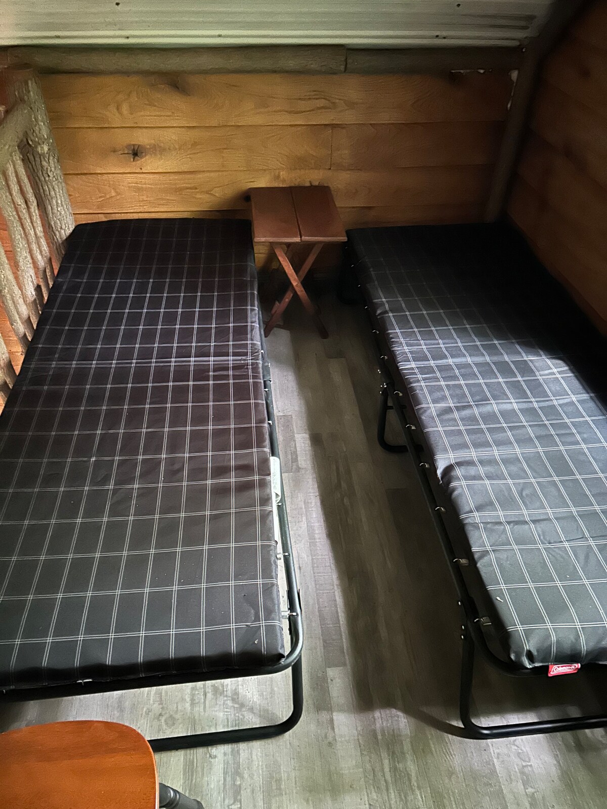 Eric’s Private Off Grid Cabin