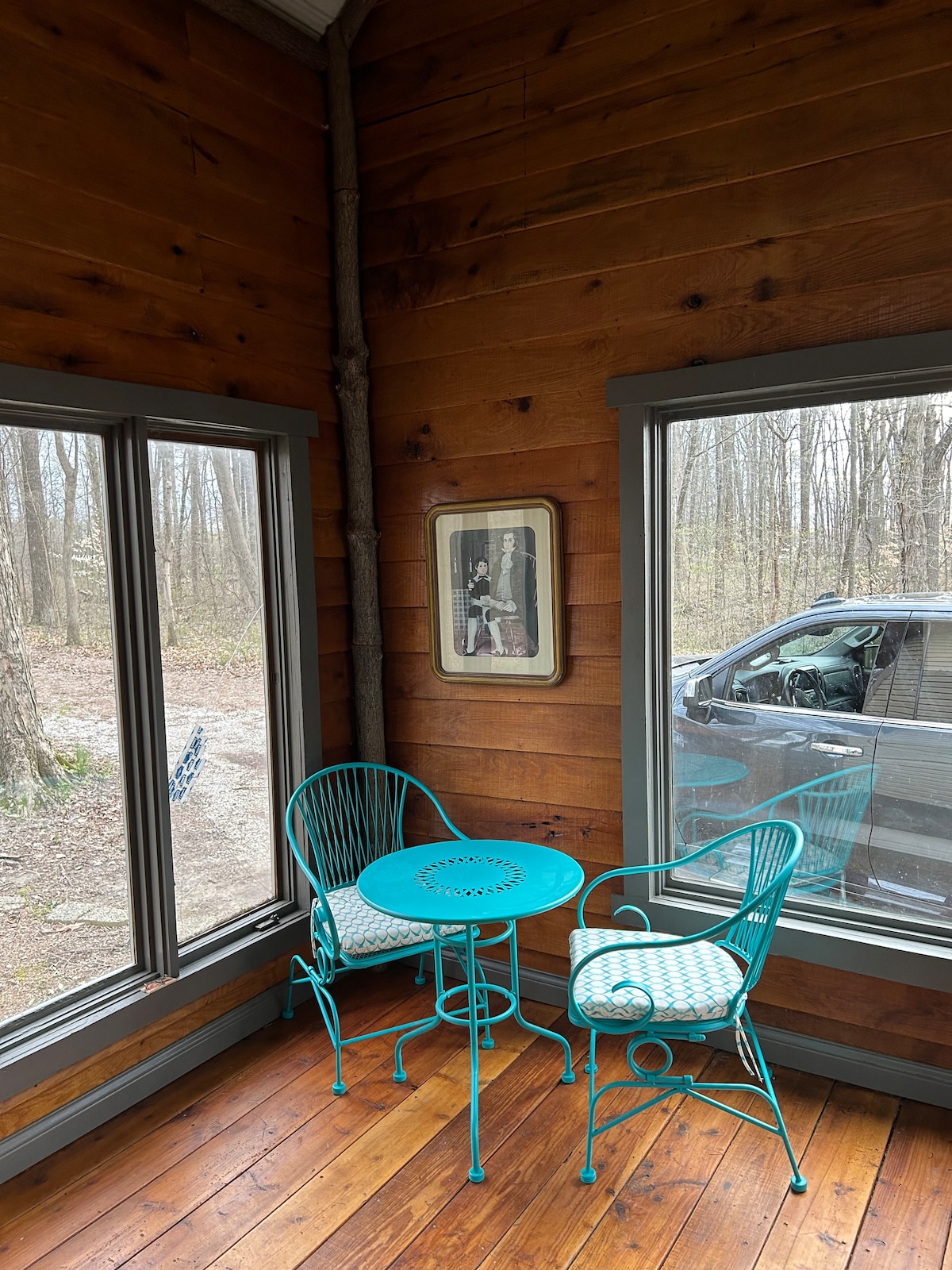 Eric’s Private Off Grid Cabin