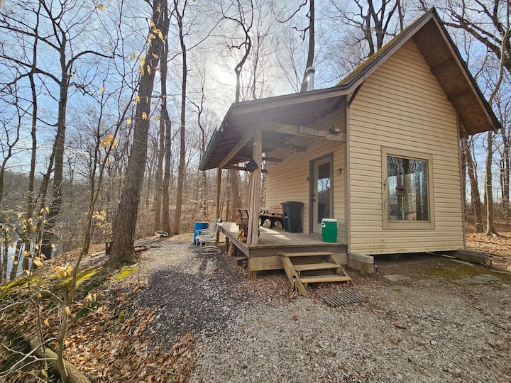 Eric’s Private Off Grid Cabin - Cabins for Rent in Rockville, Indiana ...