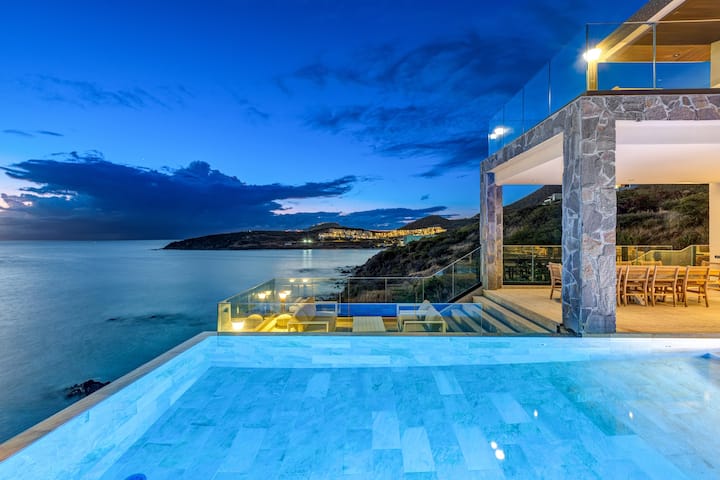 Villa Aqua Vista, Indigo Bay - Villas for Rent in Indigo, Sint