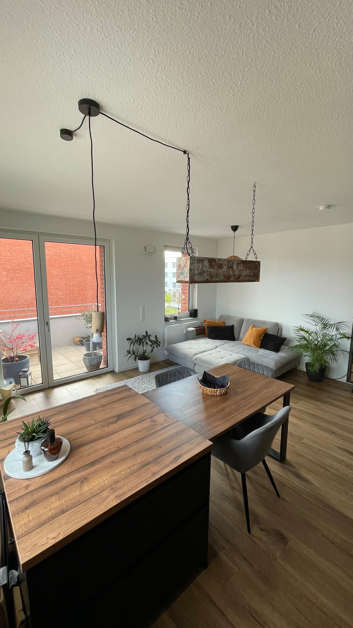 Popular Airbnb listing: Fair on foot in Bemerode