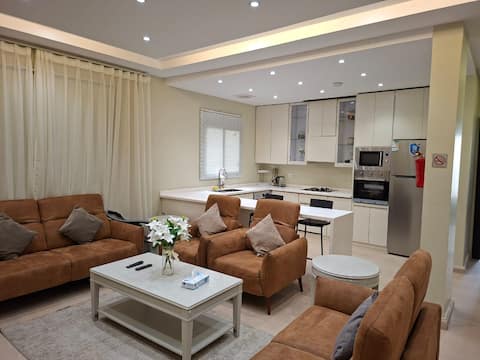 Alrawdah Family 3BR Suite Near Masjid Nabawi/Haram