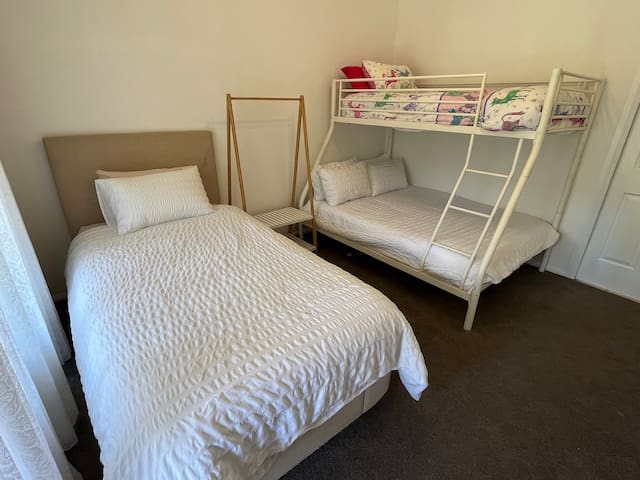 The River House gallery image 5