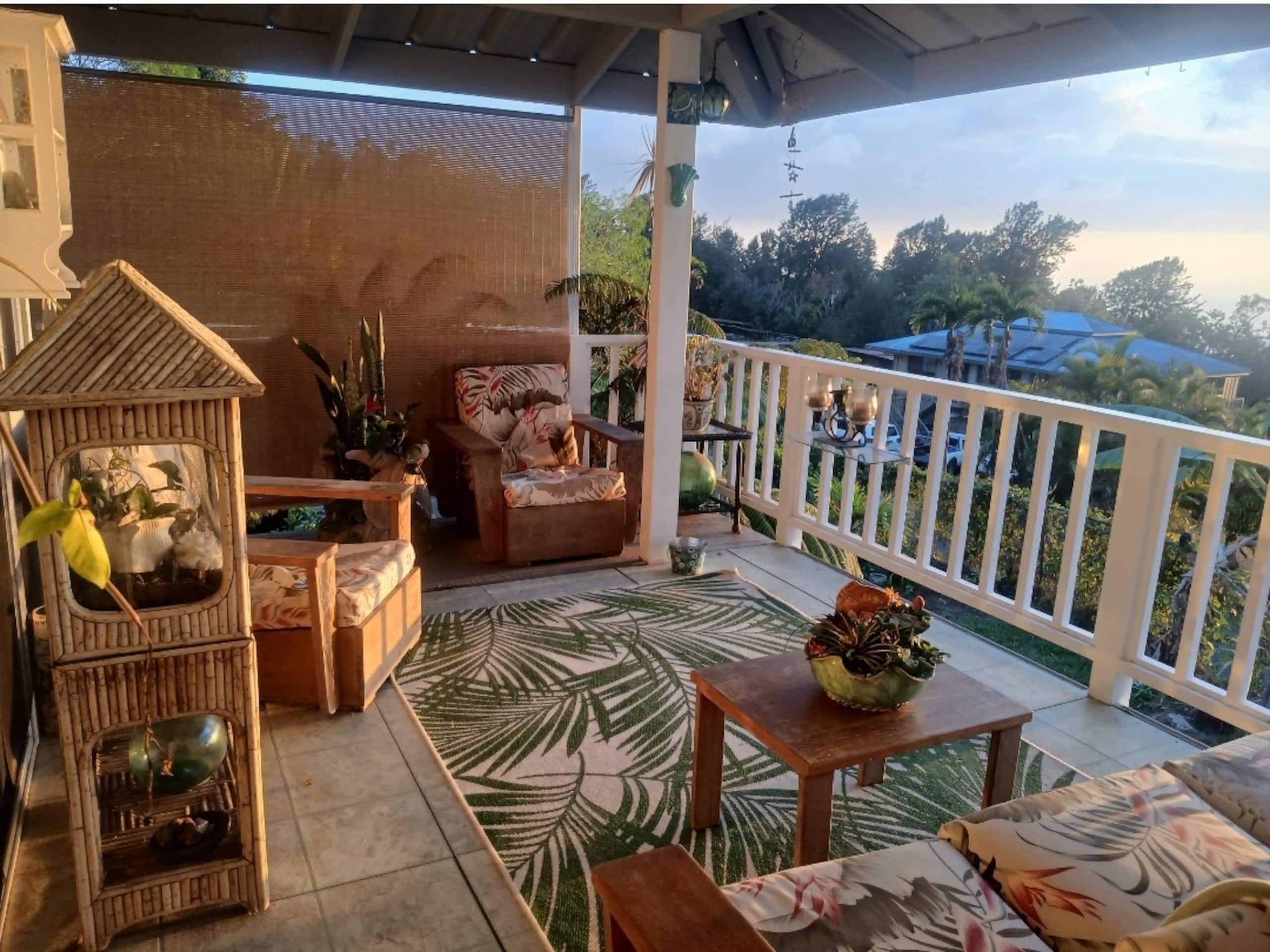 Country Petite Retreat, AMAZING view, fresh fruit - Photo 2