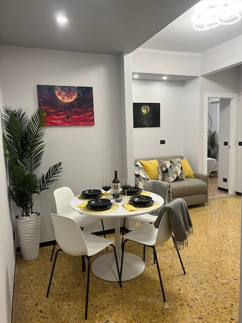 Downtown Rapallo: Moonlight Apartment