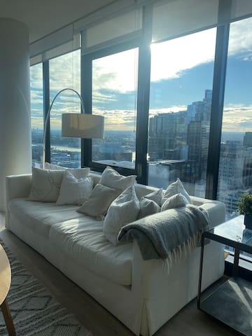 Sydney CBD Firework 3Bed Newly built QVB Westfield