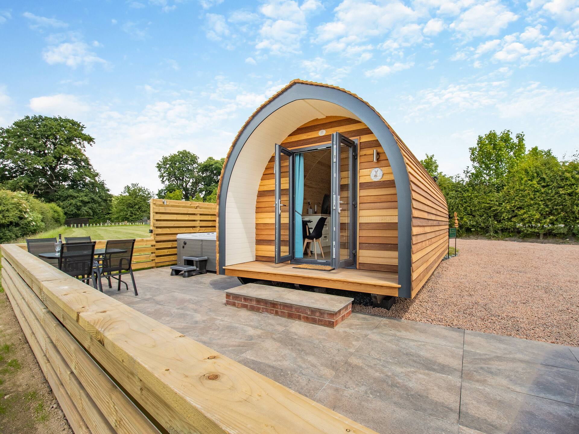 Rabbits Rest - uk46128
