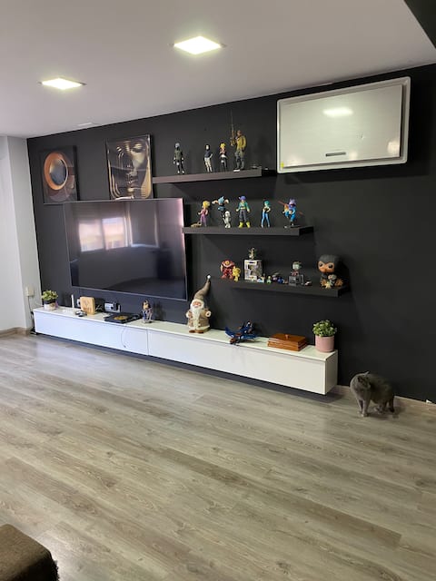 Room for rent by the day