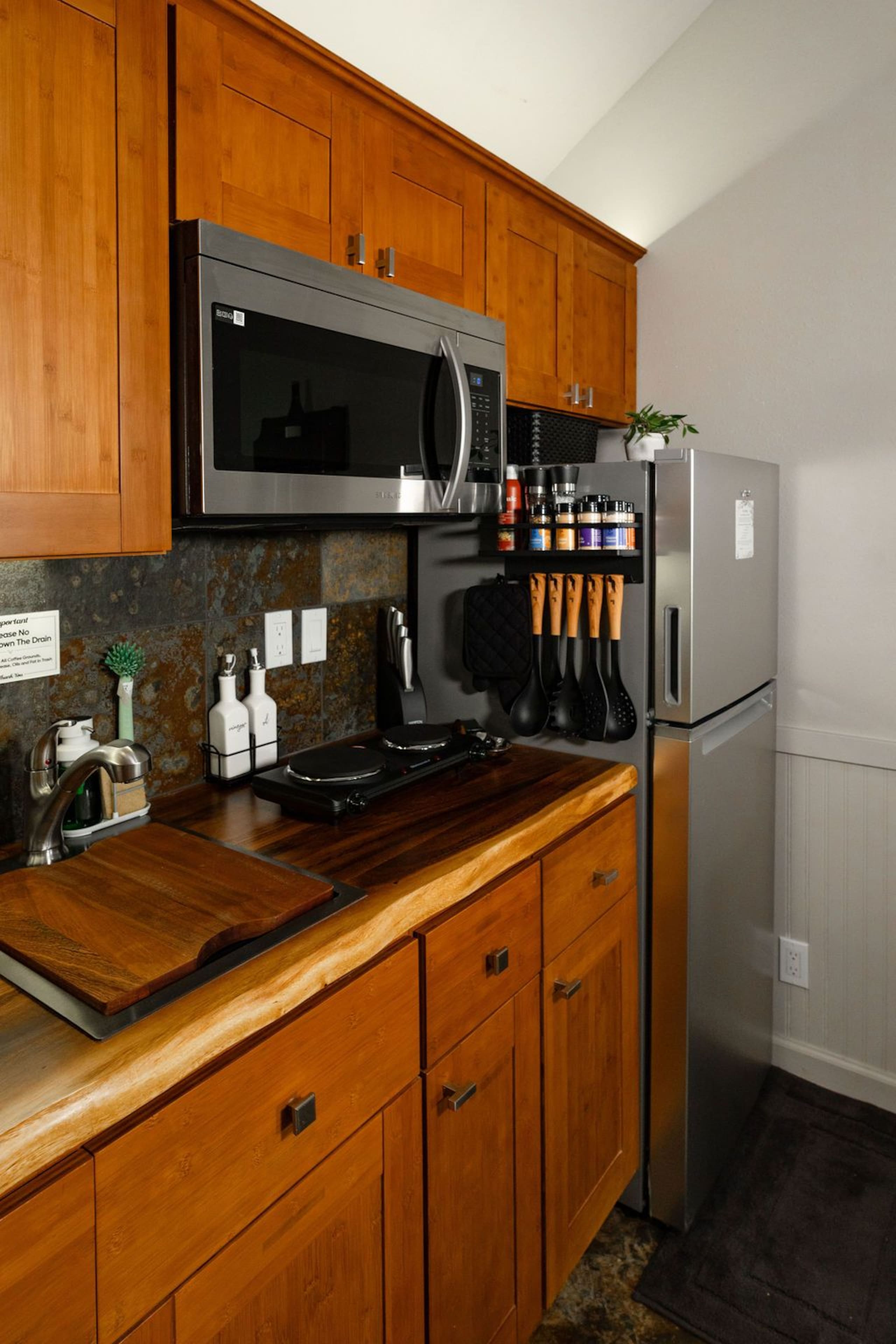Guesthouse in Waimea · ★4.93 · 1 bedroom · 2 beds · 1 private bath - Image 12
