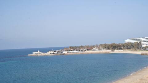 Amazing Seaview 3-Bedroom Apartment