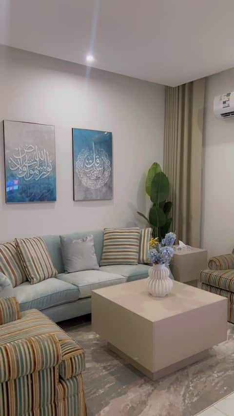 New Four Bedroom Apartment (AL-Bayanyh Residence)