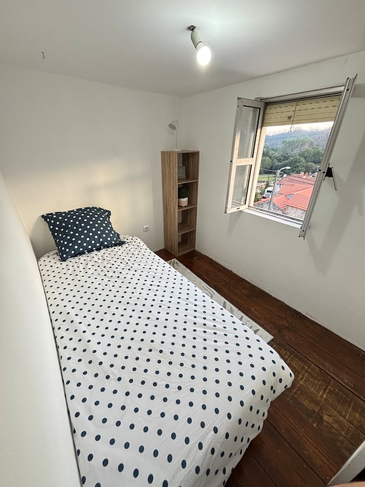 Lit 1 place très confortable pour passer une une nuit paisible