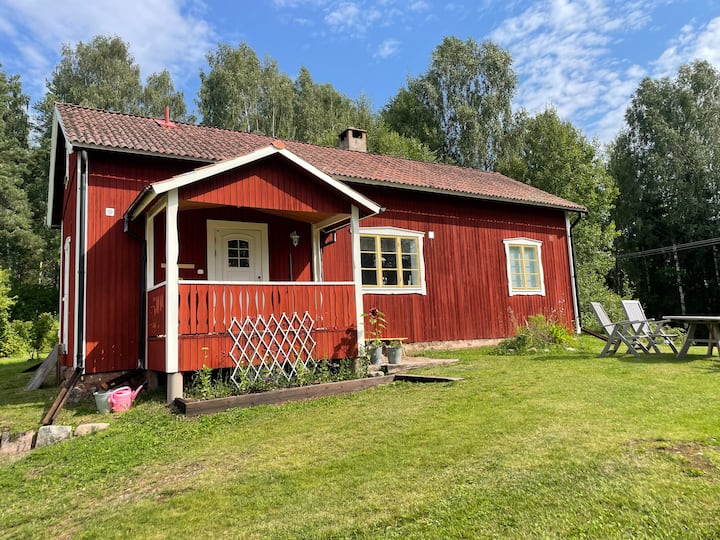 Mysig Stuga I Vackra Hansjö - Orsa