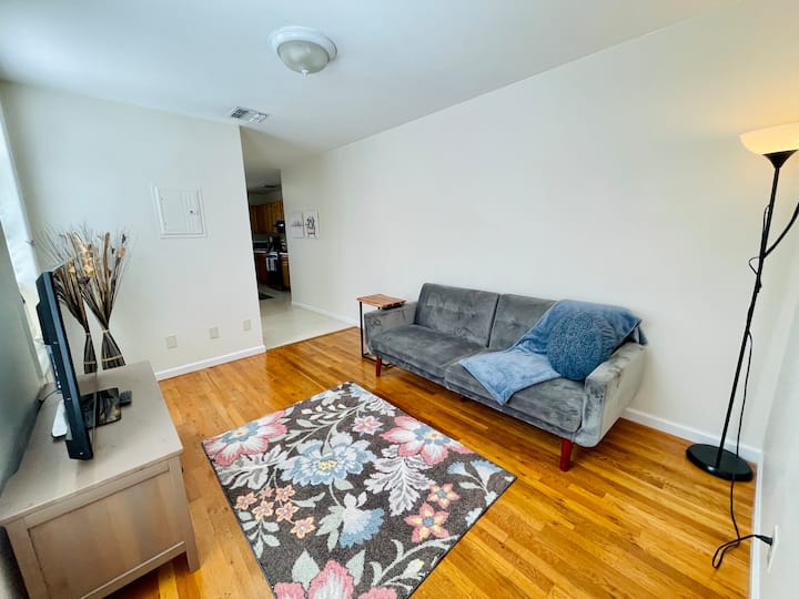 Cozy Entire Place, 3 Mins To New York Train! - Montclair, NJ