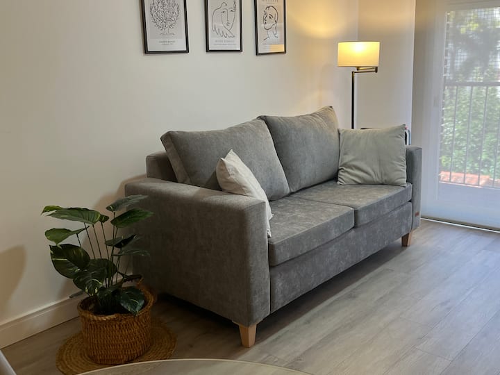 Apartamento de 2 quartos em Martínez com cozinha equipada