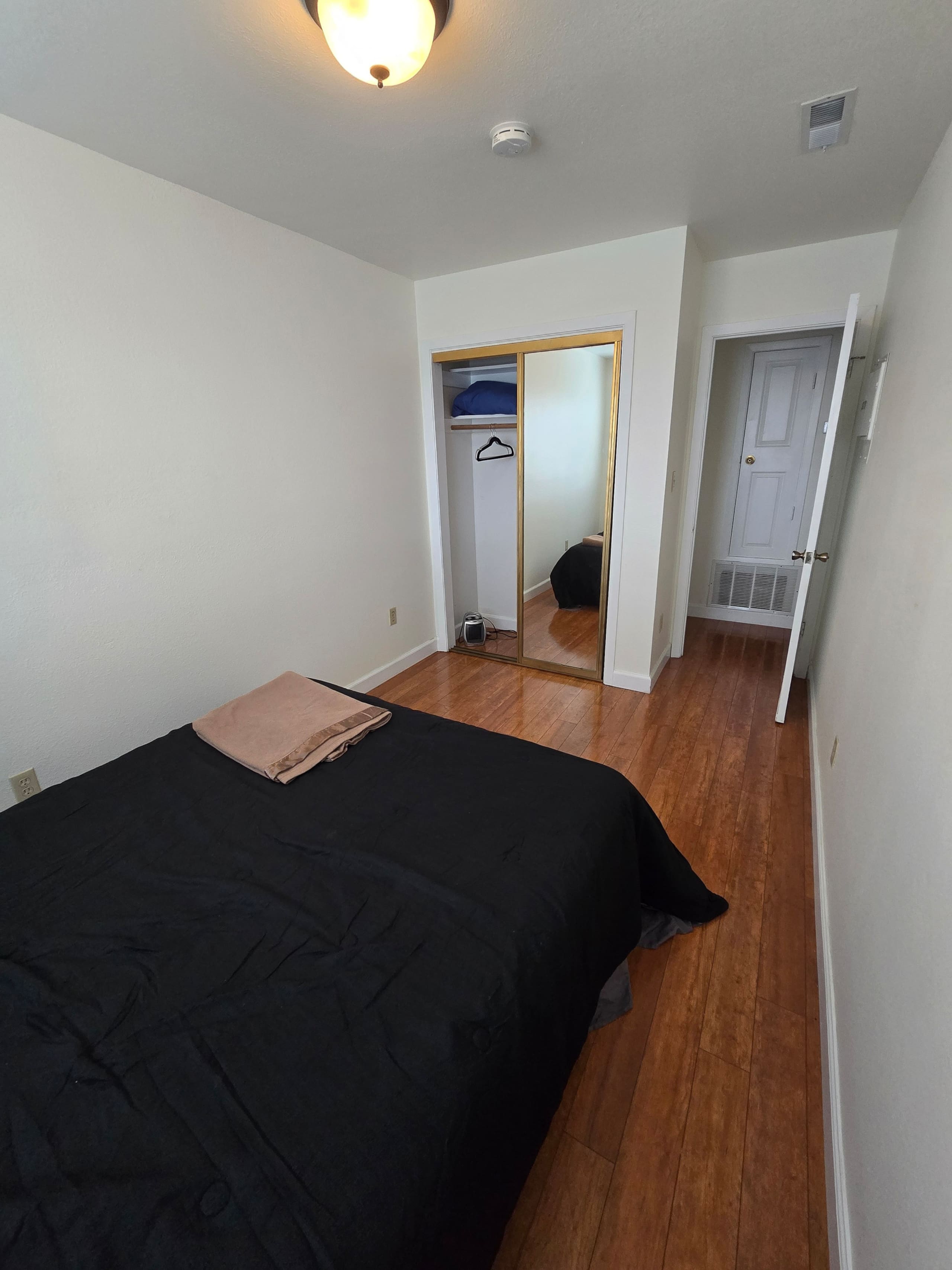Peaceful Duplex with Private Entrance, Fireplace - Photo 16